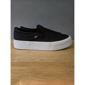 Billabong Cove Women's Size 8 Black Denim Slip-On Shoes